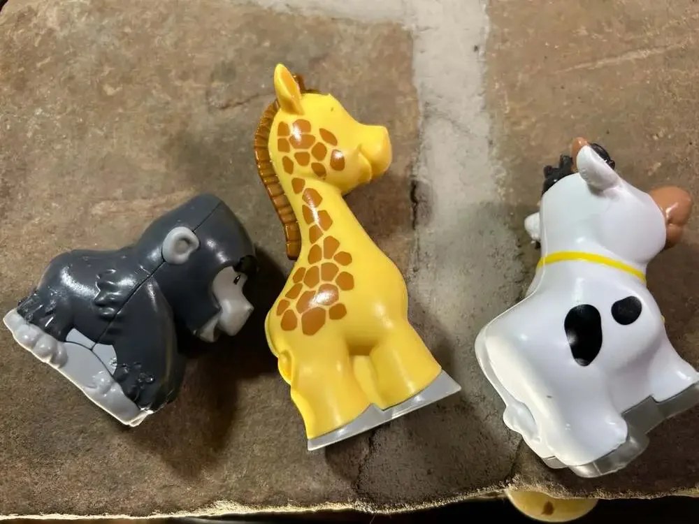 Fisher Price Little People Giraffe,Gorilla and Cow Safari Animals READ